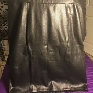 Faux leather knee length pencil skirt